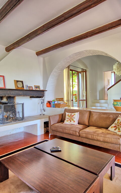 Villa Ulivacci: Woonkamer