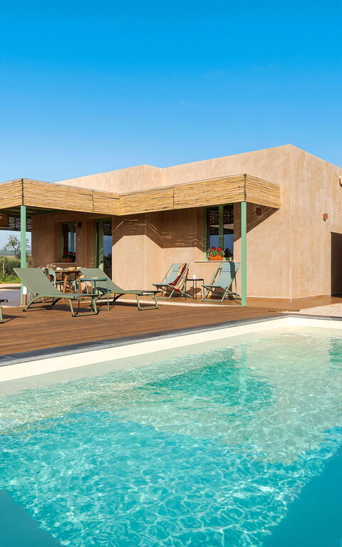 Villa Memà: Buitenkanten, Buitenshuis, zwembad