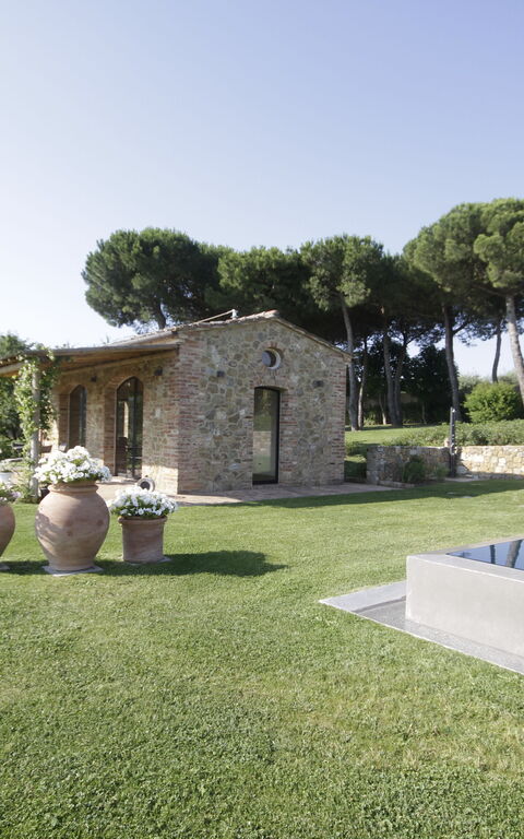 Villa Icario: Buitenkanten, Buitenshuis, Tuin, zwembad