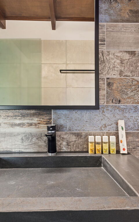 Villa Melia: Badkamer