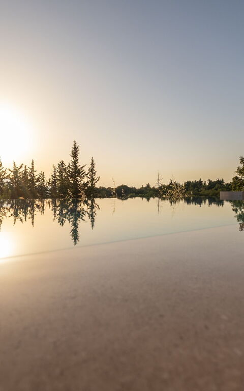 Villa Melia: Buitenkanten, Buitenshuis, Keer bekeken, zwembad