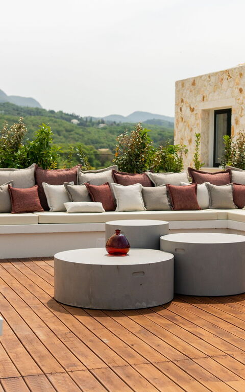 Villa Nobilita: Balkon / terras / patio, Buitenkanten, Buitenshuis