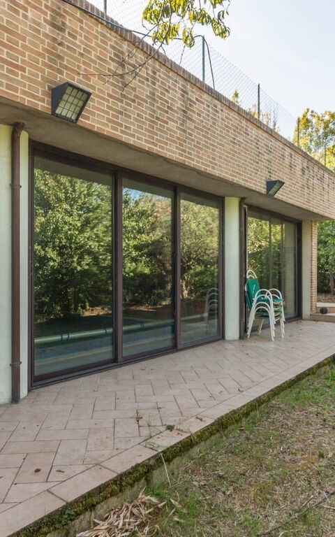 Villa Belvedere San Bartolo: Buitenkanten, Buitenshuis, Tuin