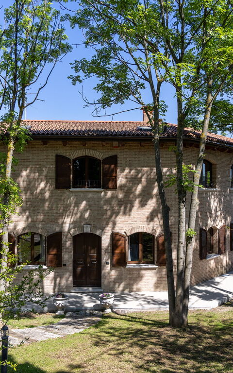 Villa Belvedere San Bartolo: Buitenkanten, Buitenshuis, Tuin