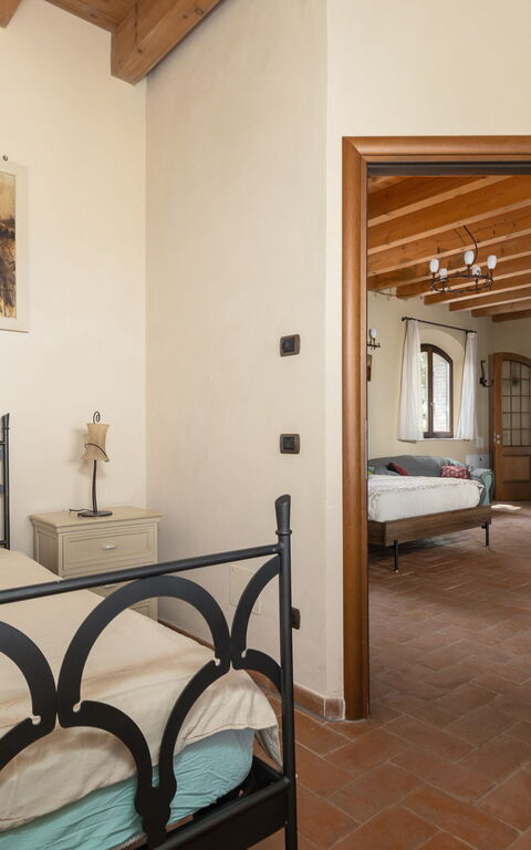 Villa Belvedere San Bartolo: slaapkamer