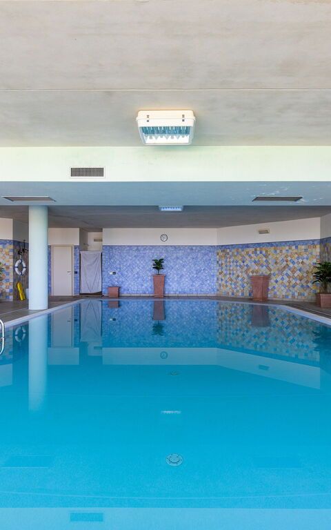Villa Belvedere San Bartolo: zwembad