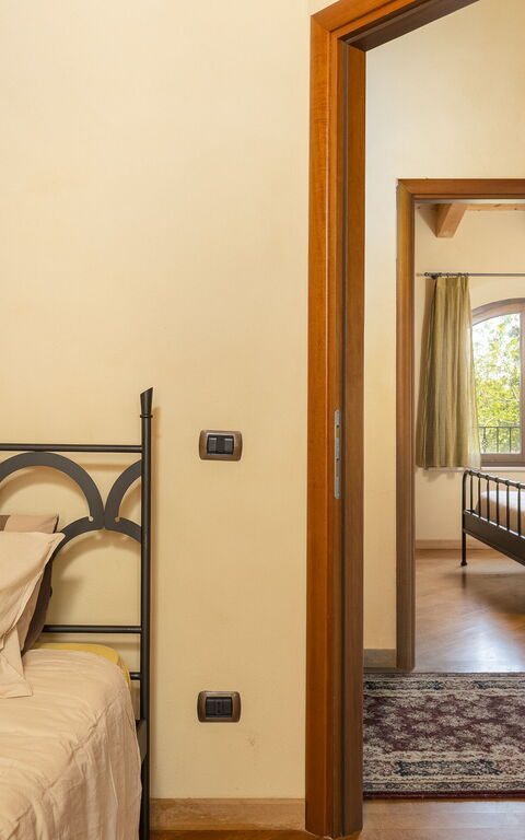 Villa Belvedere San Bartolo: slaapkamer