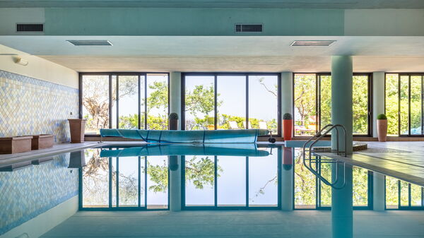 Villa Belvedere San Bartolo: zwembad