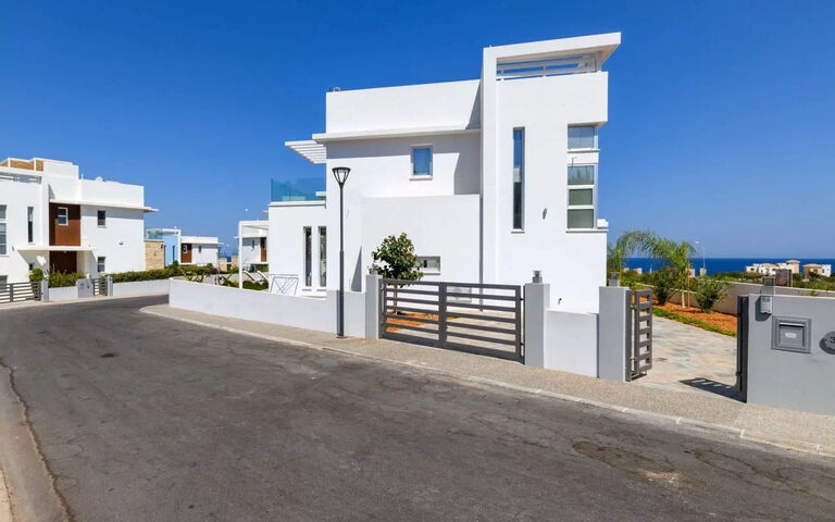 Mylos Lifestyle Seaview Villa #37: Hoofdingang