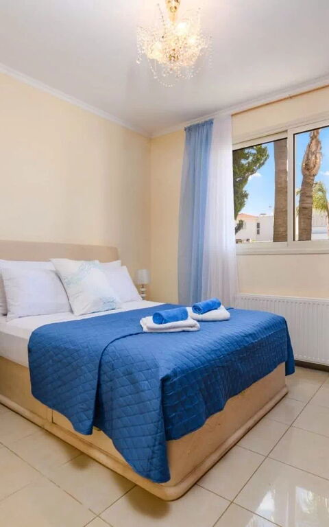 Royal Beachfront Villa: slaapkamer