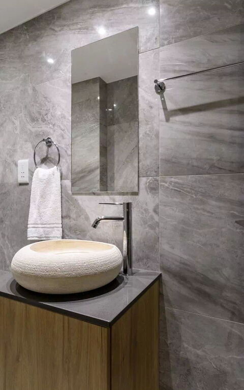 Serenity Seafront Villa: Badkamer