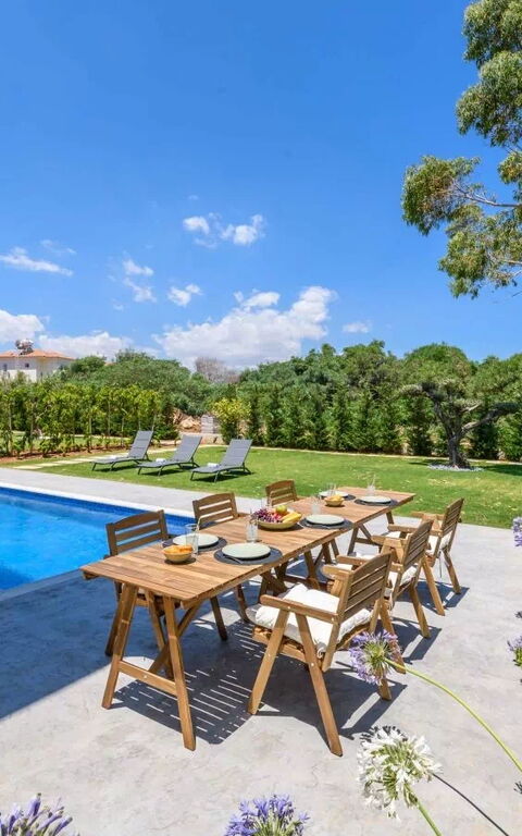 By the Beach - Sea Pearl Villa: Buitenkanten, Buitenshuis, Tuin, zwembad
