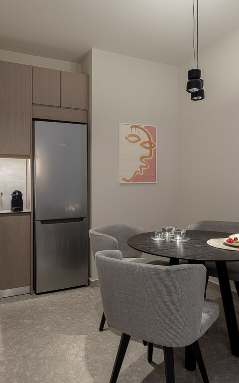 Ares Luxurious Residence: Keuken, Lunchroom