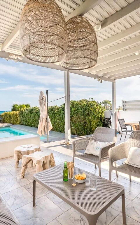 Aya Thekla Beach House: Balkon / terras / patio, Buitenkanten, Buitenshuis, zwembad