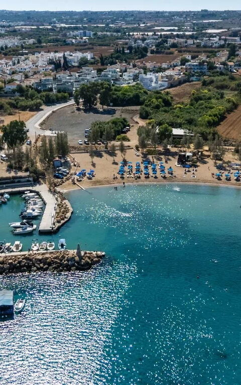 Ayia Triada Beach Gardens: Keer bekeken