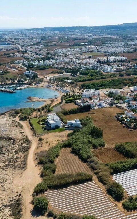 Ayia Triada Beach Gardens: Keer bekeken