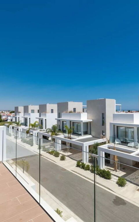 Azure Seaview - Ruby Villa: Buitenkanten, Buitenshuis