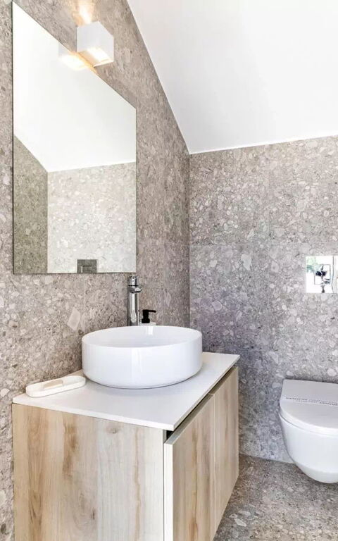 Azure Seaview - Ruby Villa: Badkamer