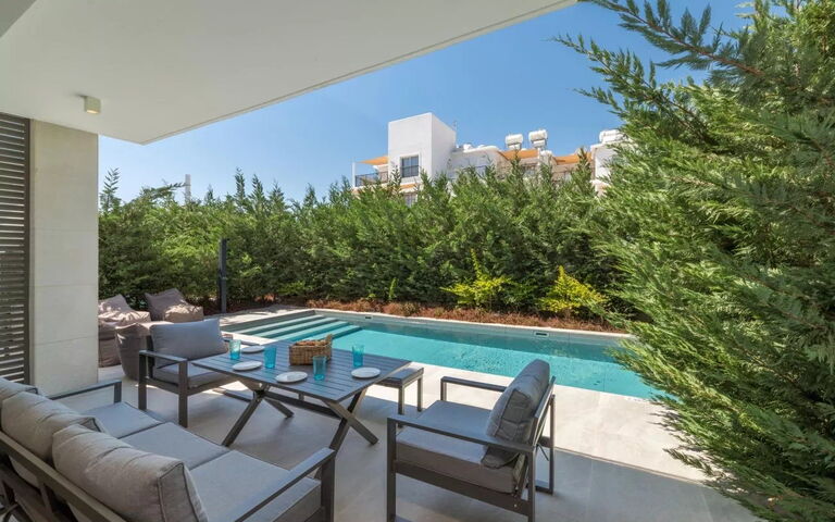 Azure Seaview - Ruby Villa: Buitenkanten, Buitenshuis, zwembad