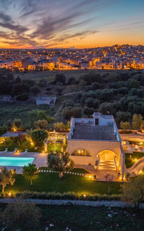 Villa Icaria: Keer bekeken