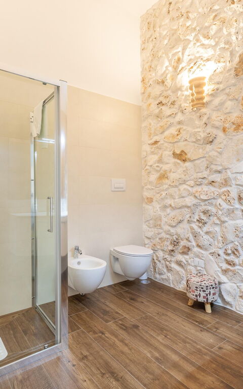 Villa Icaria: Badkamer