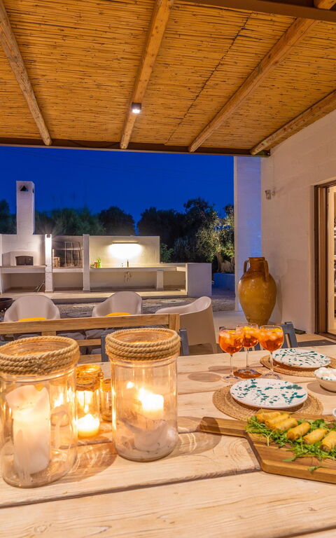 Villa Perla del Mare: Balkon / terras / patio, Buitenkanten, Buitenshuis