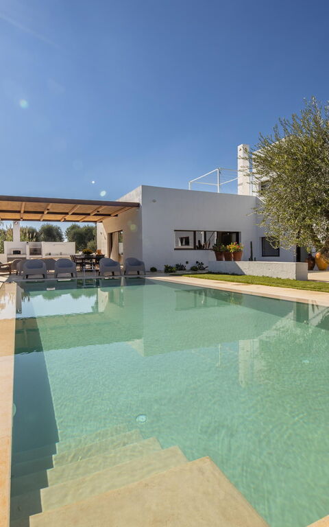 Villa Perla del Mare: Buitenkanten, Buitenshuis, zwembad