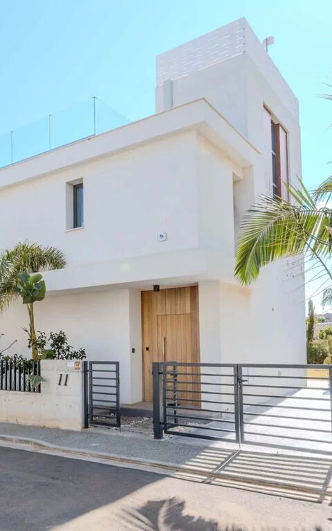 By the Beach - Aura Villa: Hoofdingang