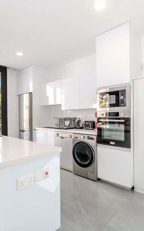 By the Beach - Aura Villa: Keuken