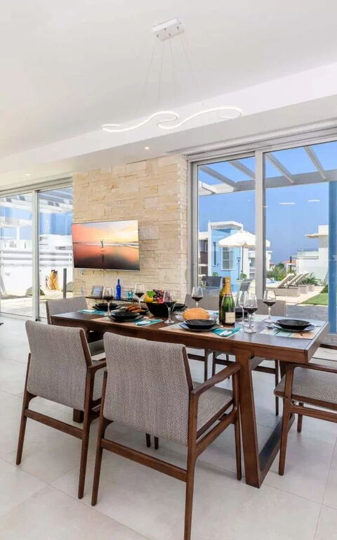 Mylos Lifestyle Seaview Villa #21: Lunchroom, Woonkamer