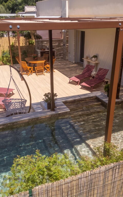 Essenza di Pace: Balkon / terras / patio, Buitenkanten, Buitenshuis, zwembad