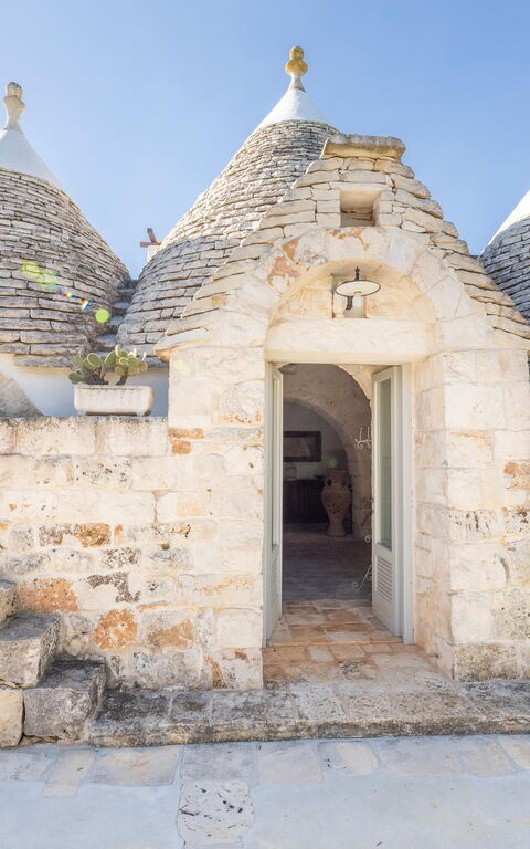 Sentiero della Valle: Buitenkanten, Buitenshuis