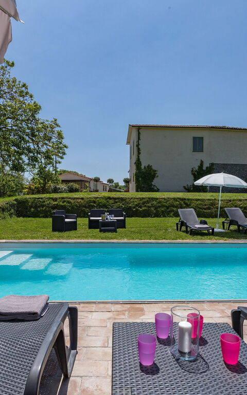 Villa a Casa di Giovanni: Buitenkanten, Buitenshuis, Tuin, zwembad