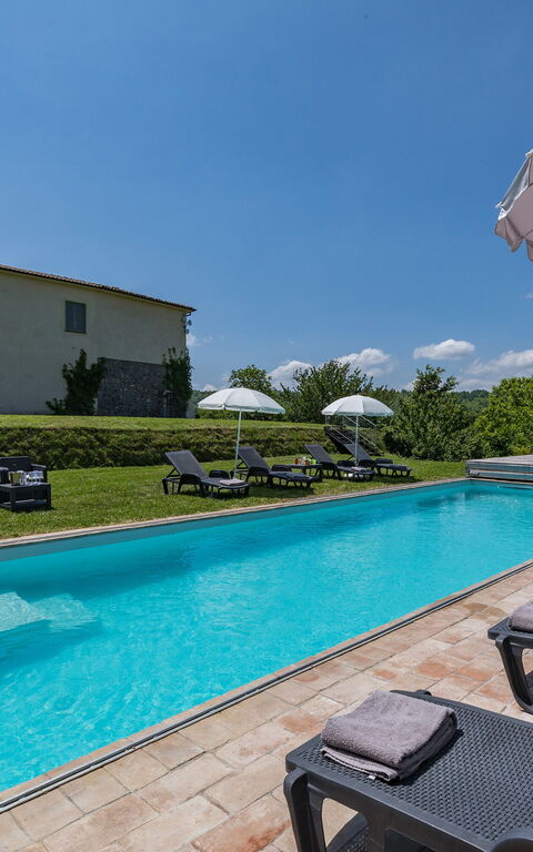 Villa a Casa di Giovanni: Buitenkanten, Buitenshuis, Tuin, zwembad