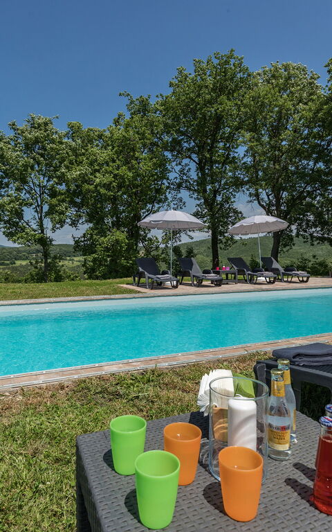 Villa a Casa di Giovanni: Buitenkanten, Buitenshuis, Keer bekeken, Tuin, zwembad